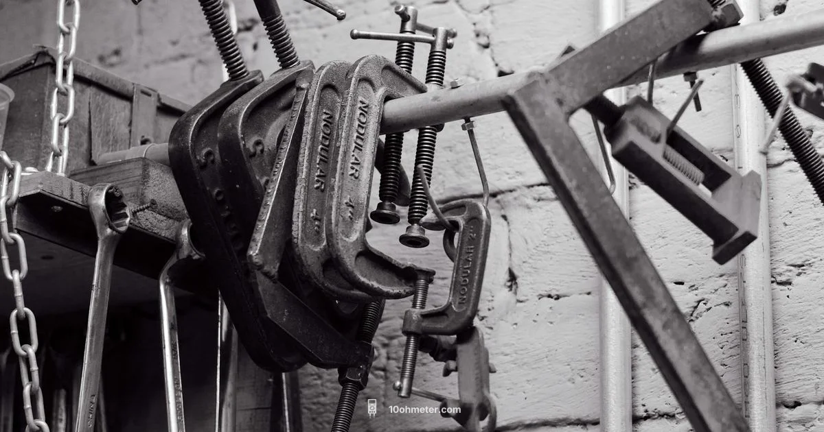 Clamp Meter Essentials - 10ohmeter