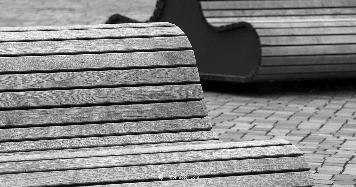 Read Volts Safely - 10ohmeter