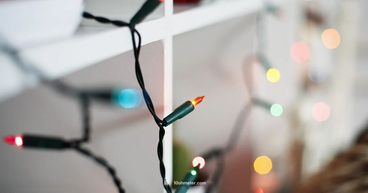 Test Lights with a Multimeter - 10ohmeter